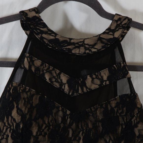 Emerald Sundae Core Social Women's Black Lace Top Cocktail Dress Size Large - Picture 2 of 9